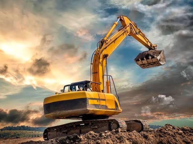 Crawler Excavator Operator